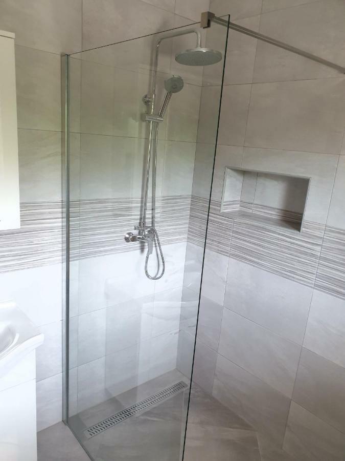Apartments Elvira คิร์ก ภายนอก รูปภาพ